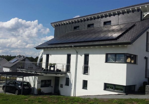 Photovoltaikanlage auf einem Wohnhaus in Völklingen