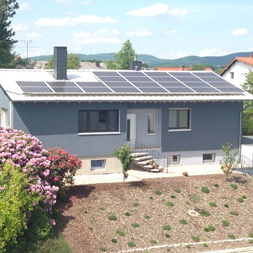 Solarworld Photovoltaikanlage St.Wendel Photovoltaik auf einem Wohnhaus in St. Wendel